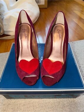 Seychelles Wine Burgundy Suede Peep-Toe Pumps with Red Heart Appliqués